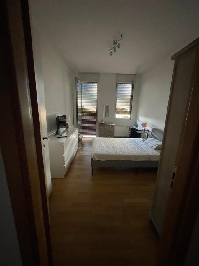Bologna Holiday Inn Bagian luar foto